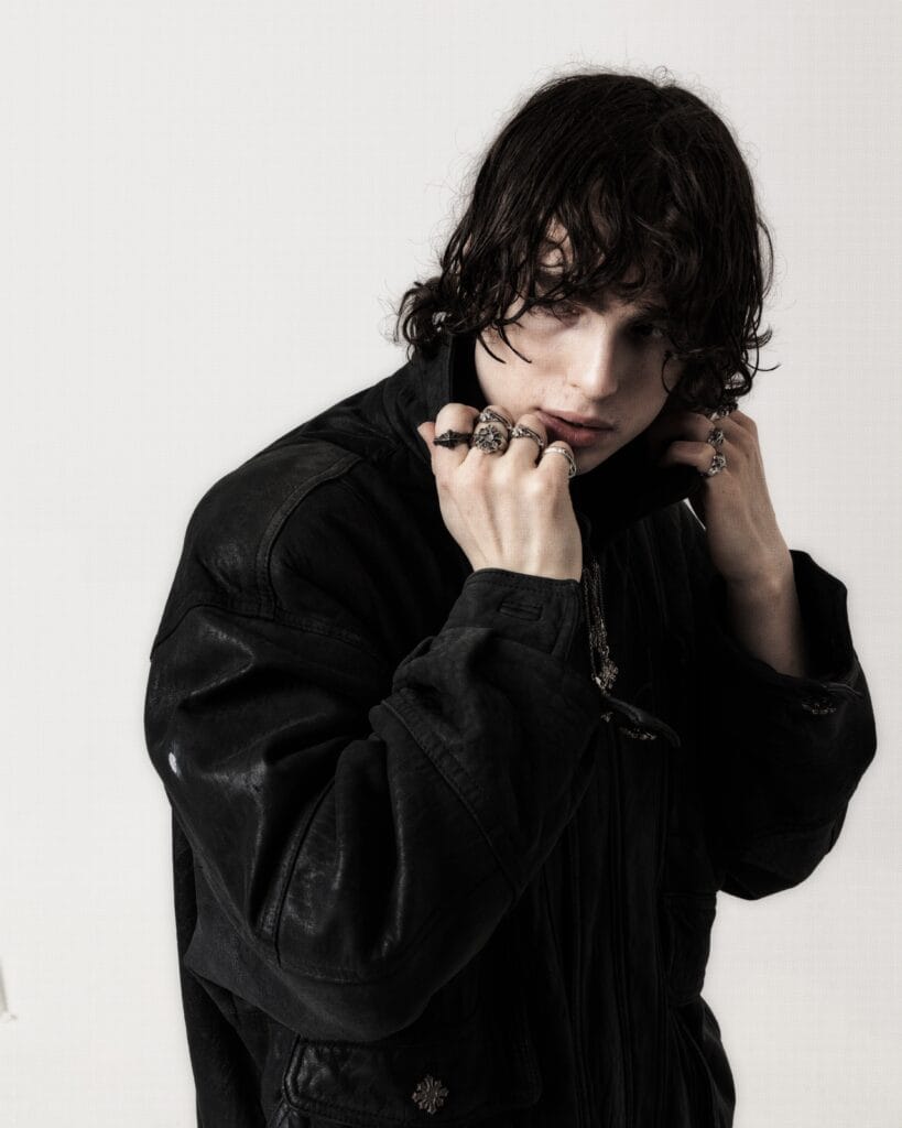 8 - SIGNATURE COLLECTION FEBRUARY 2025